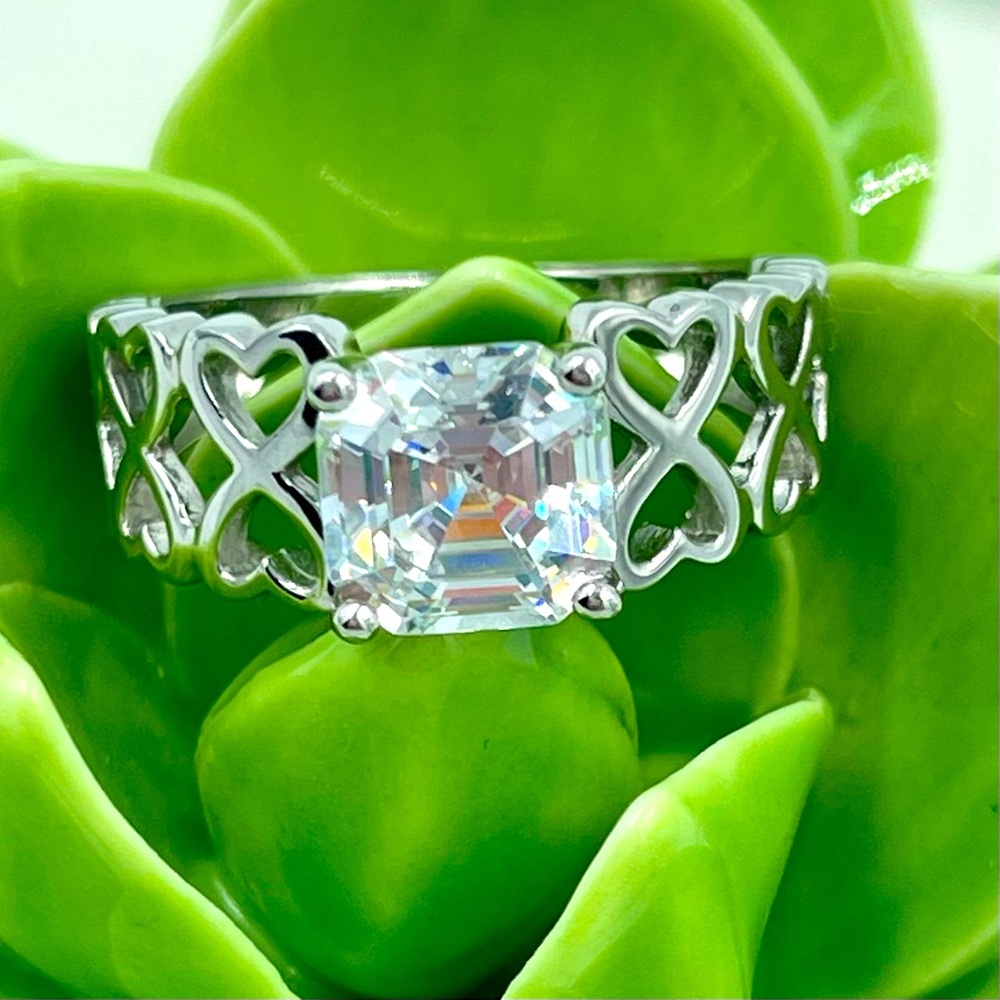 Diamonique Asscher Cut Sterling Silver Heart Ring Size 8